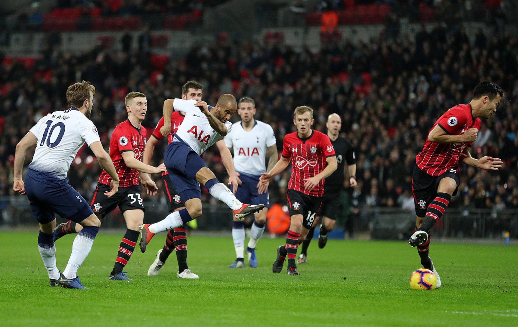 凭借他的表 凭借他的表