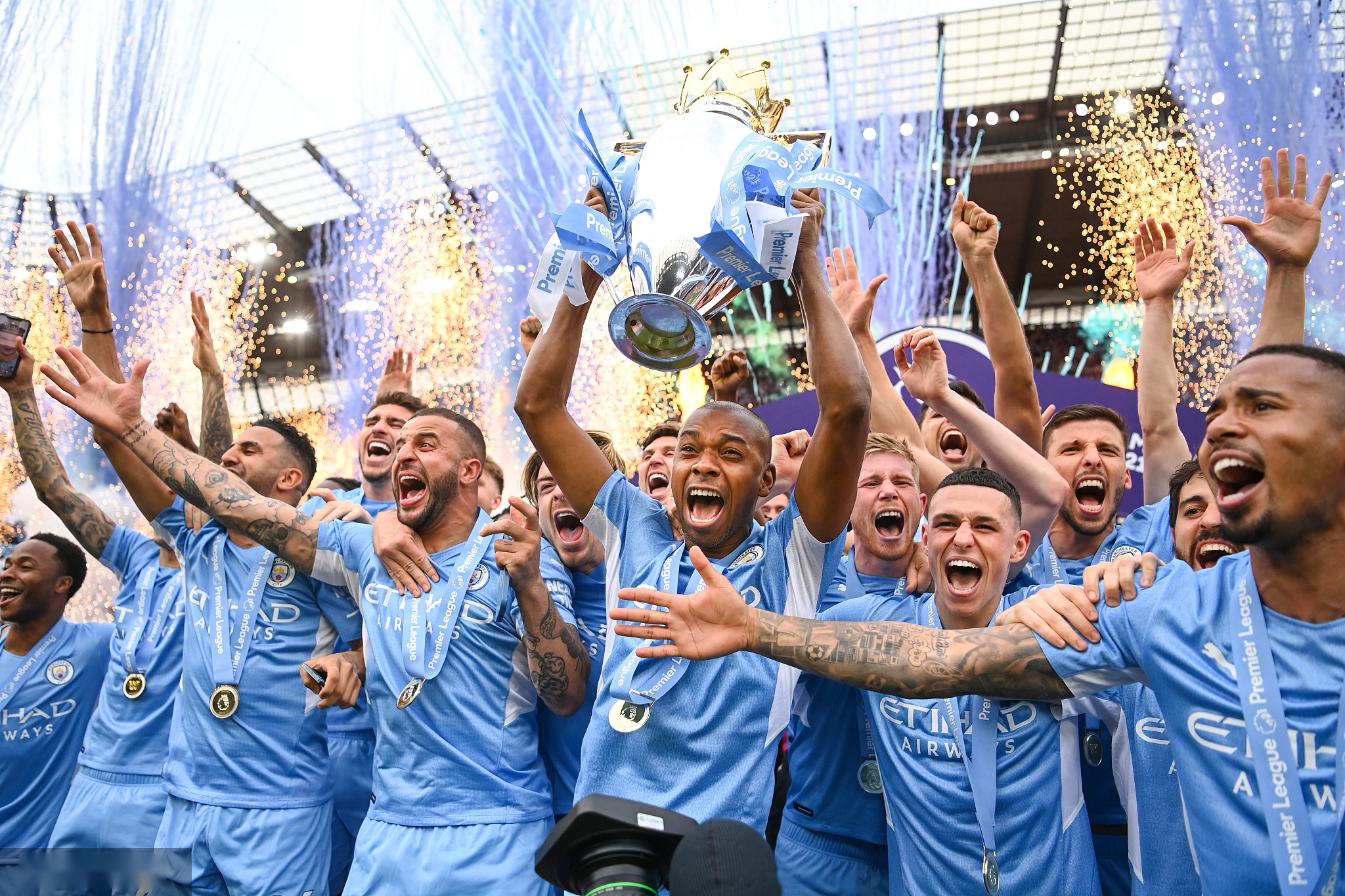 威胁申花队 威胁申花队